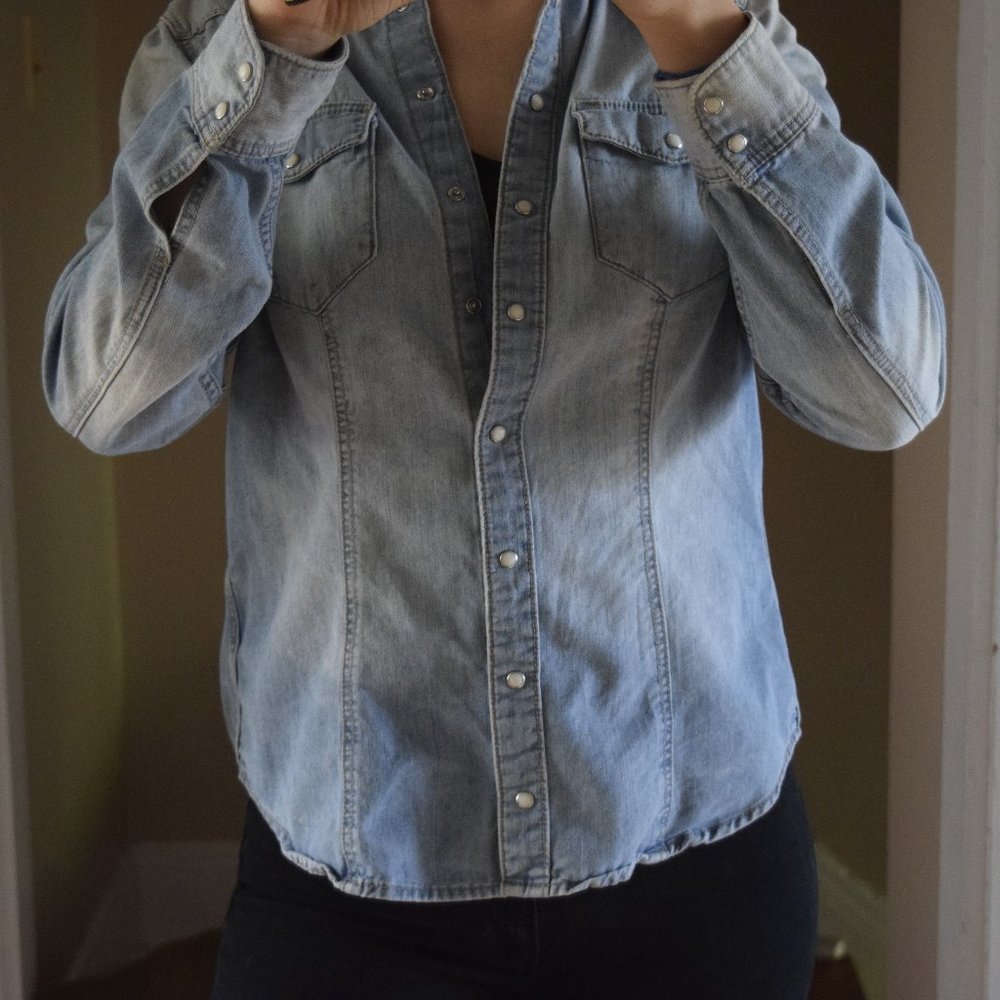 H&M Casual Denim Button Down